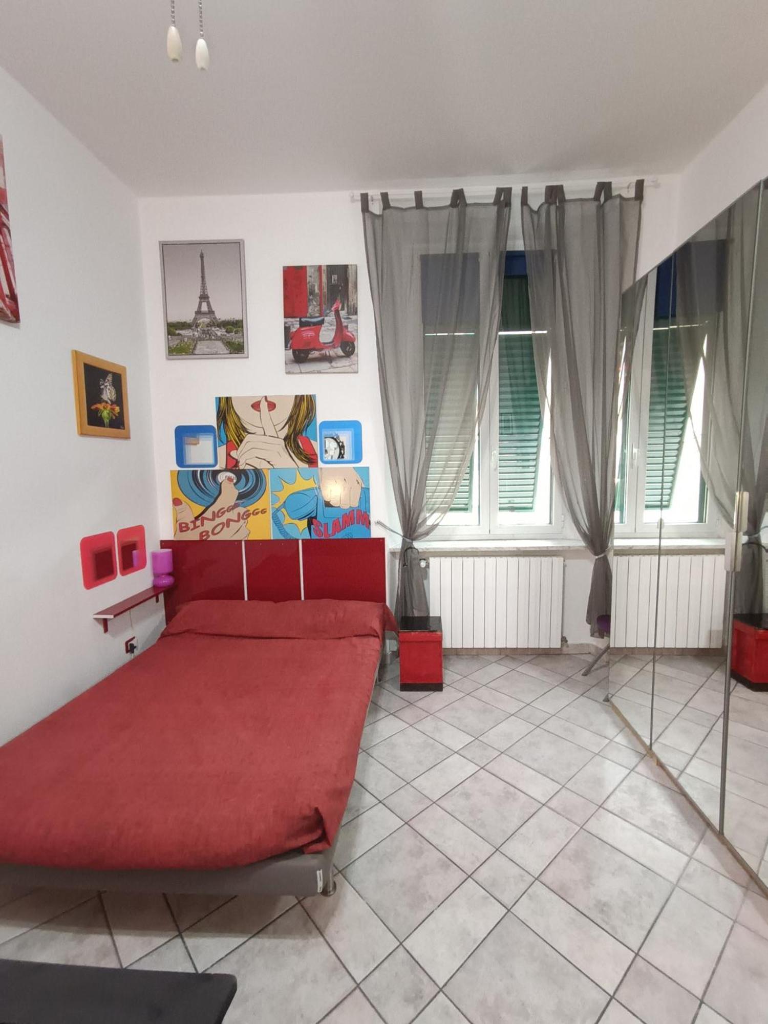 Casa Vacanze Completa Di Tutto E Anche Di Piu Livorno Exterior photo